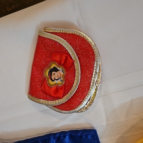 Disney's Snow White Child's Costume size 4-6x - Picture 7 of 11